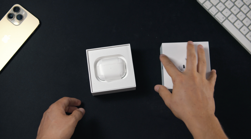 AirPods Unboxing